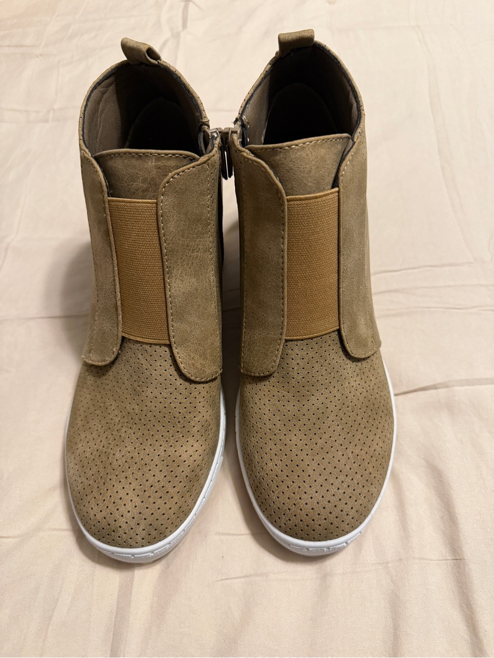Source Unknown Perforated Tan Suede Ankle Booties with White Sole